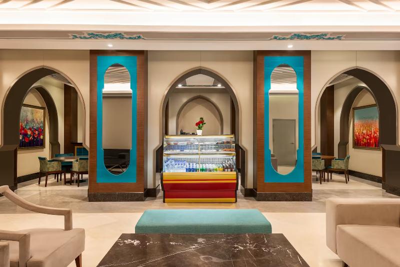 Ramada By Wyndham Makkah Zad Al Tayseer - Restoran