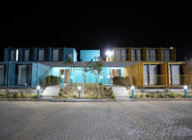 Oxygen Village - Genel