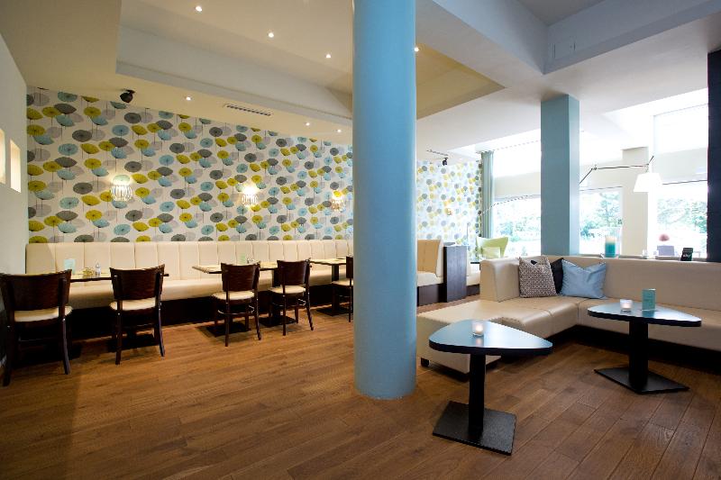 Central Hotel Eschborn - Lobi