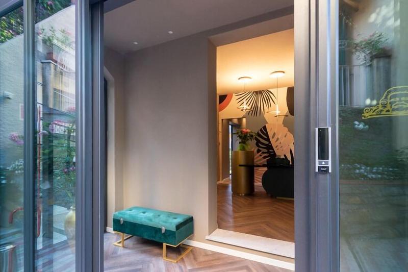 The Time Home Hotel - Lobi