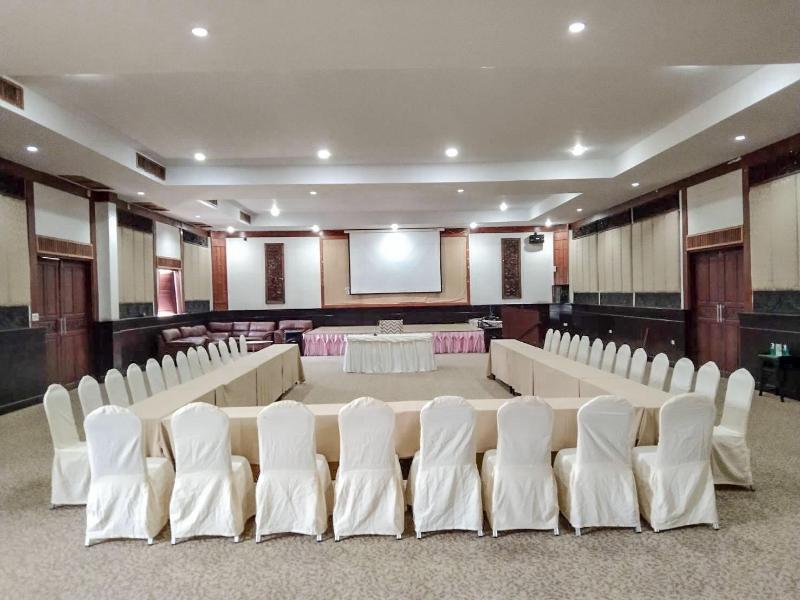 Pattawia Resort And Spa Praburi - Toplantı