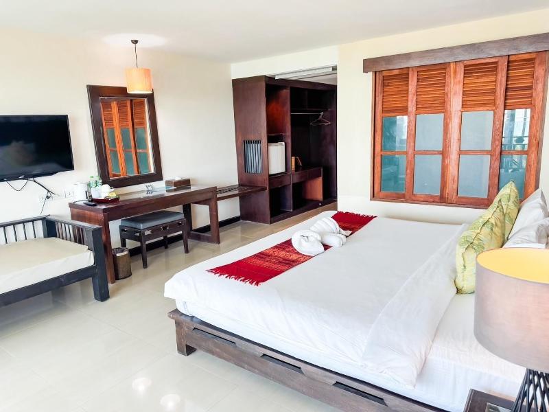 Pattawia Resort And Spa Praburi - Havuz