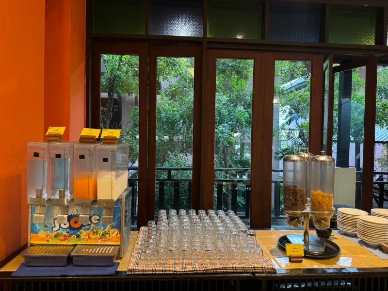 Pattawia Resort And Spa Praburi - Restoran