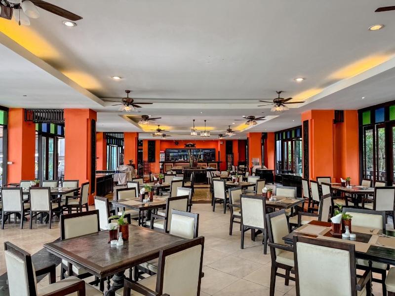Pattawia Resort And Spa Praburi - Restoran