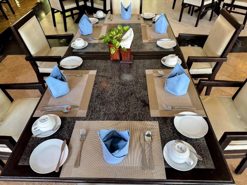 Pattawia Resort And Spa Praburi - Restoran