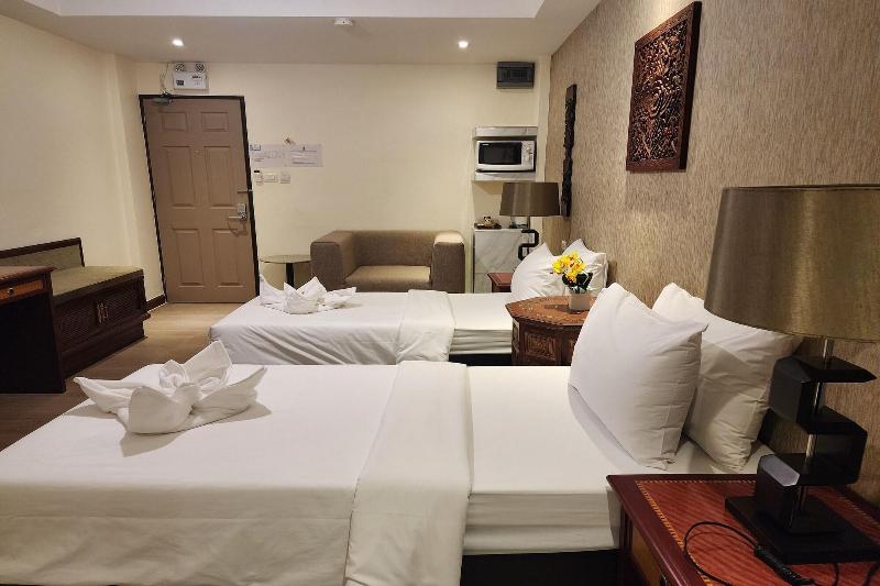 Kim Hotel At Bangplong - Oda