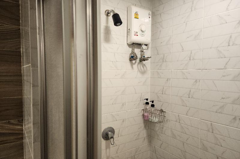 Kim Hotel At Bangplong - Oda
