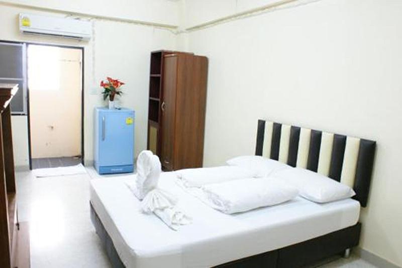 Kim Hotel At Bangplong - Oda