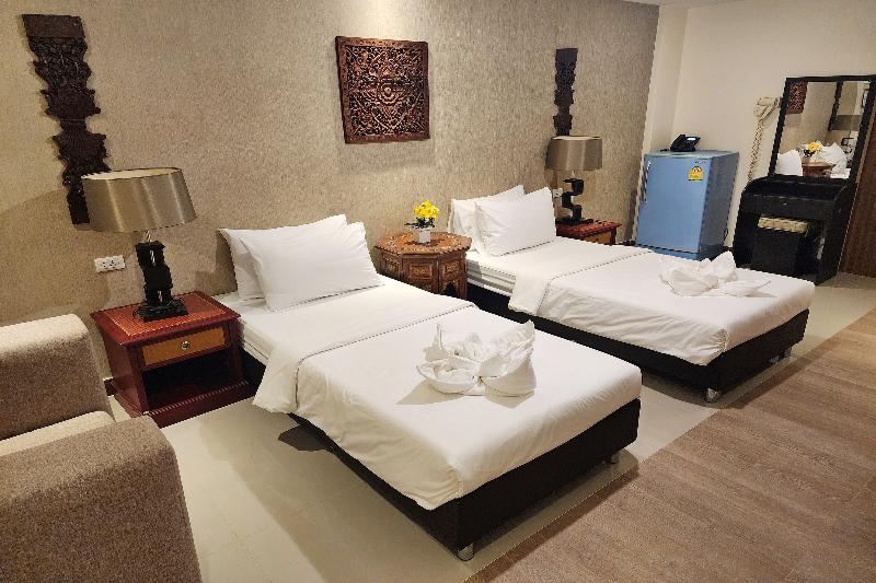 Kim Hotel At Bangplong - Oda