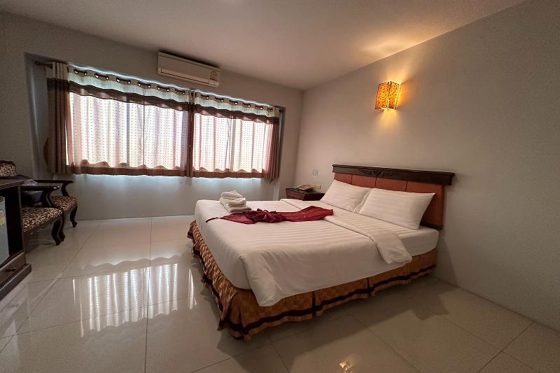 Chiang Rai Grand Room Hotel - Oda