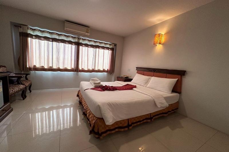 Chiang Rai Grand Room Hotel - Oda