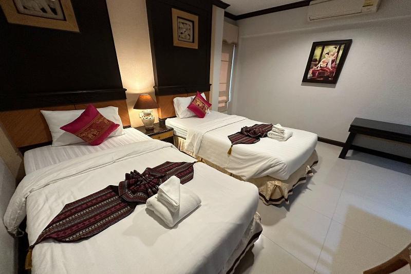 Chiang Rai Grand Room Hotel - Oda