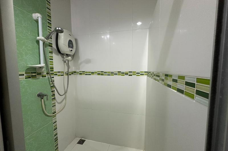 Chiang Rai Grand Room Hotel - Oda