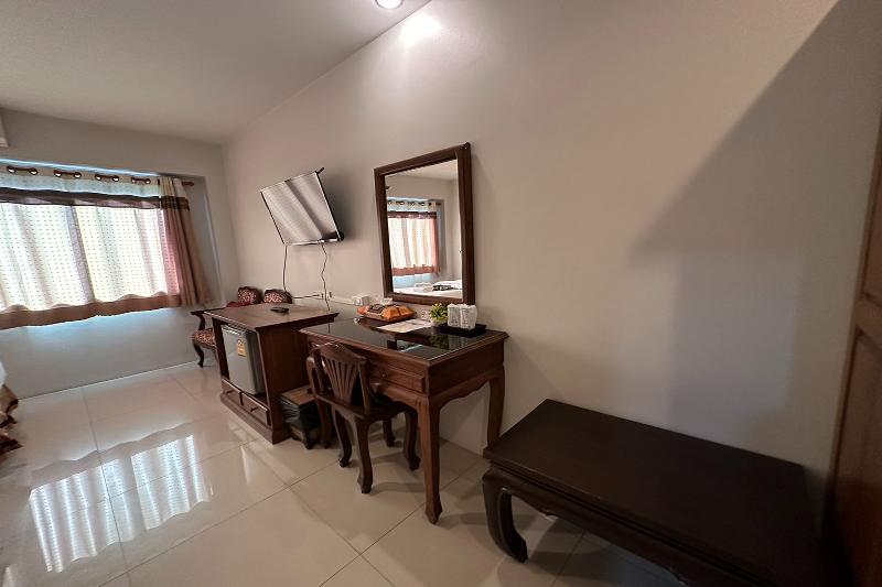 Chiang Rai Grand Room Hotel - Oda