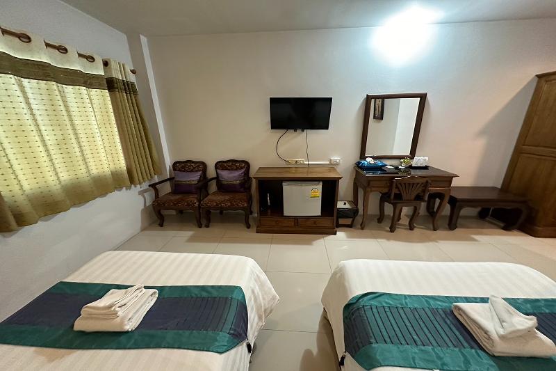 Chiang Rai Grand Room Hotel - Oda