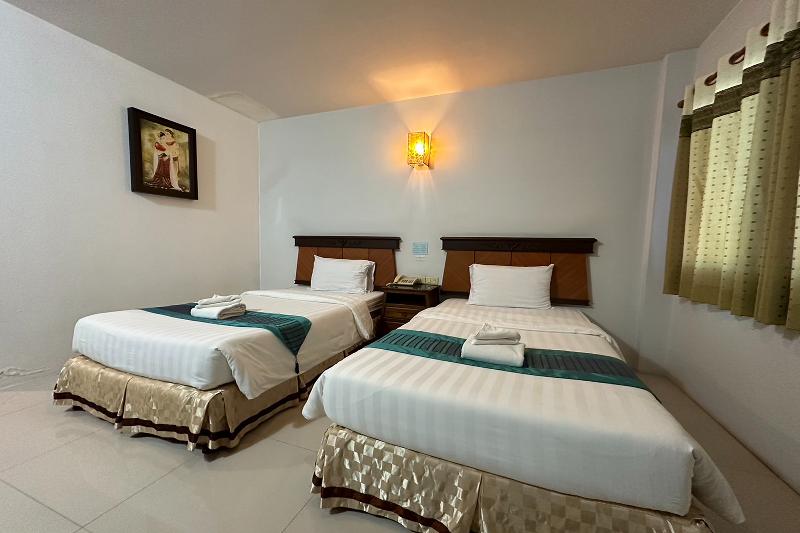 Chiang Rai Grand Room Hotel - Oda