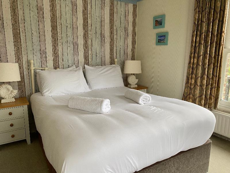 West Lulworth House - Oda