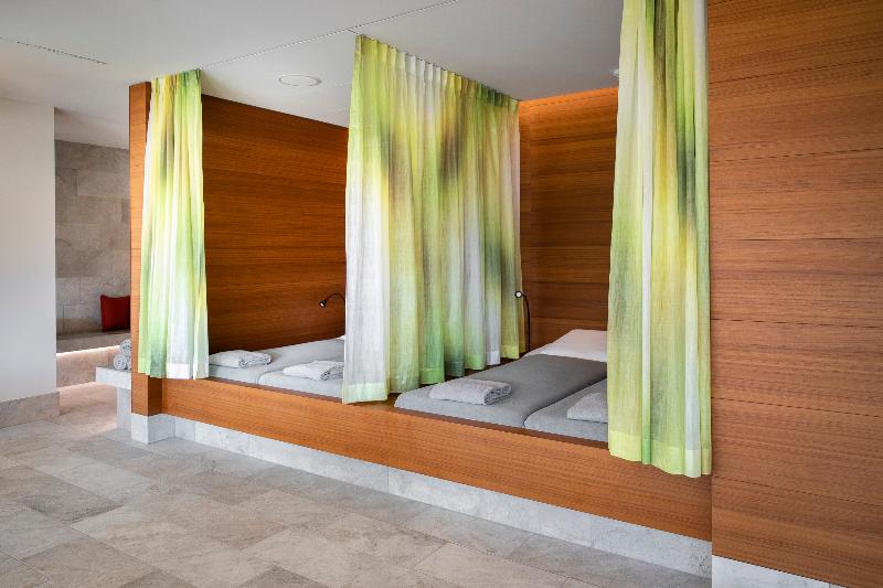 Waldhotel by Bürgenstock - Havuz
