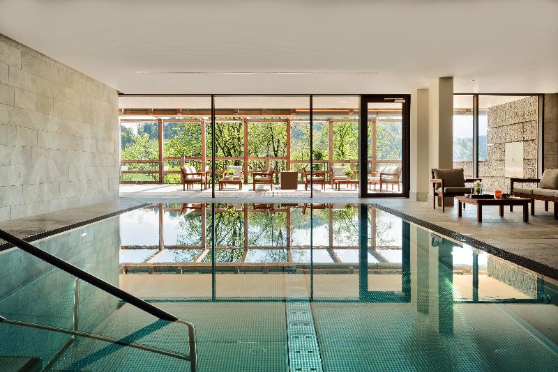 Waldhotel by Bürgenstock - Havuz