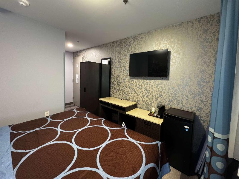 Super 8 By Wyndham Brooklyn Fulton Street - Oda