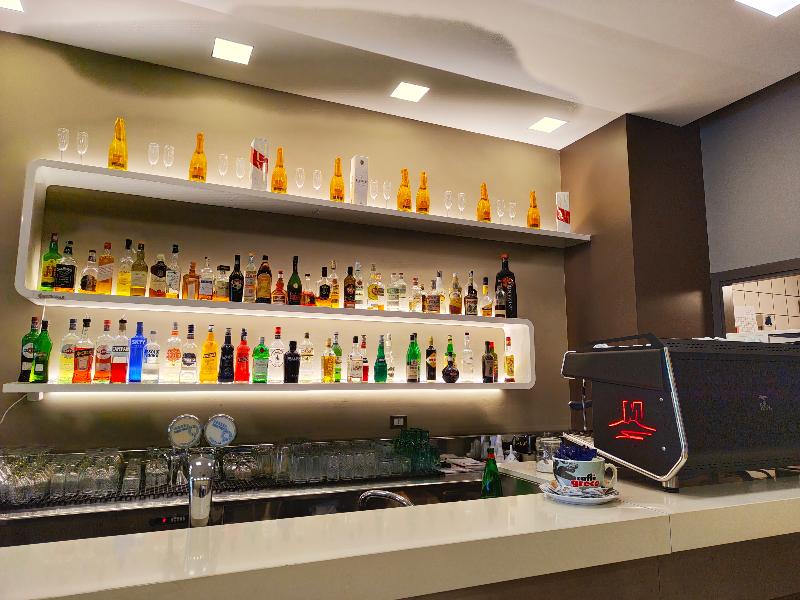 Sunrise Hotel - Bar
