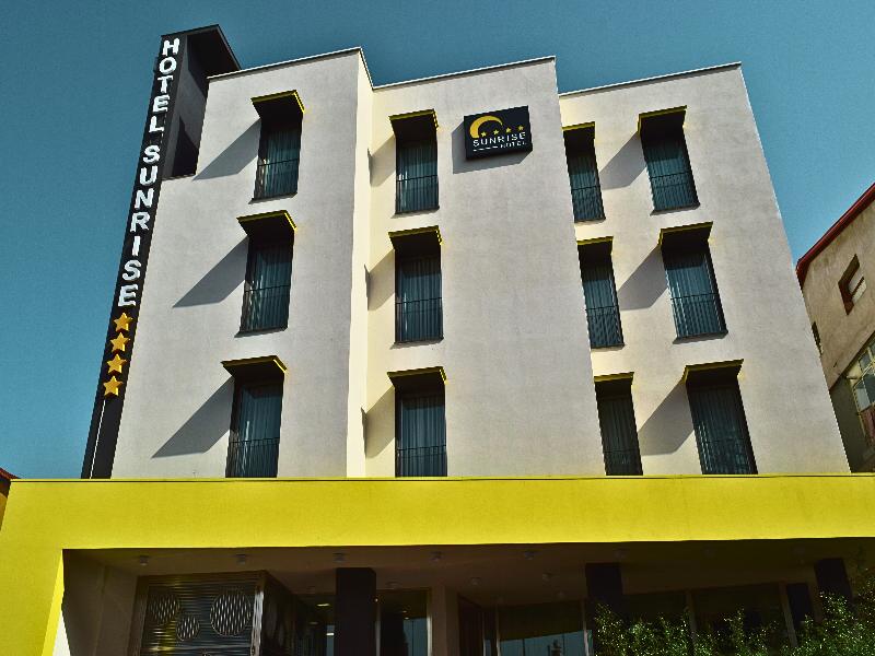Sunrise Hotel - Genel