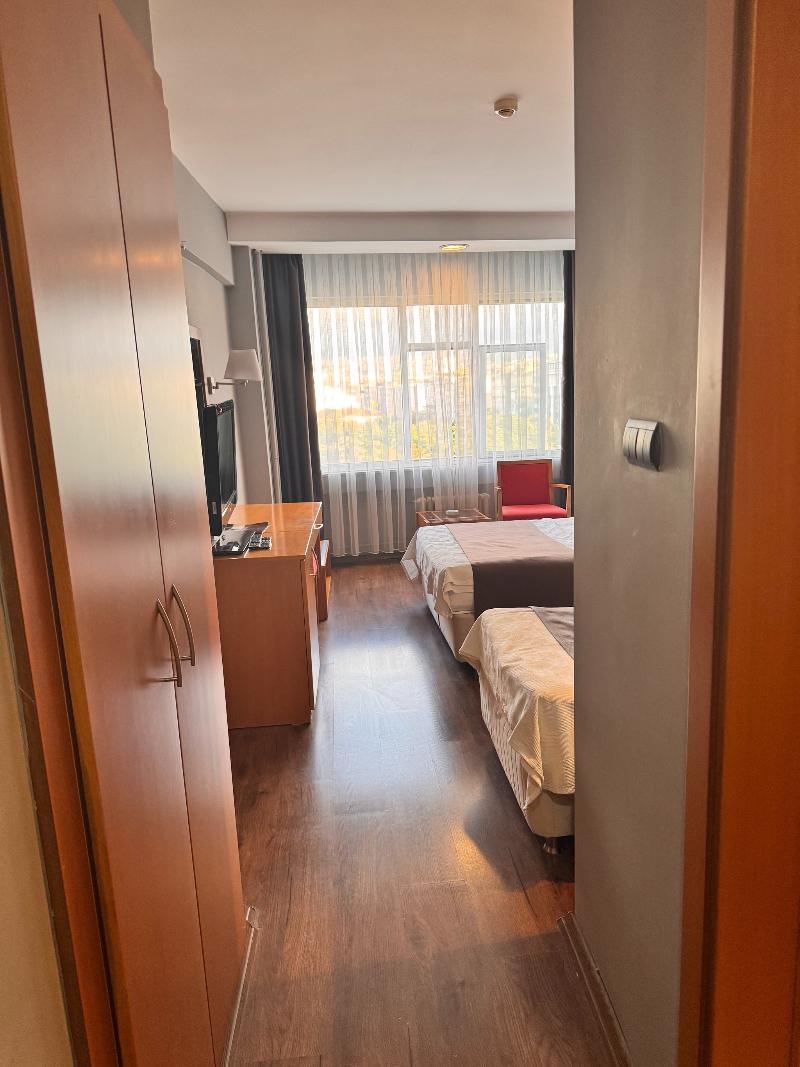 Si̇mi̇sso Hotel - Oda
