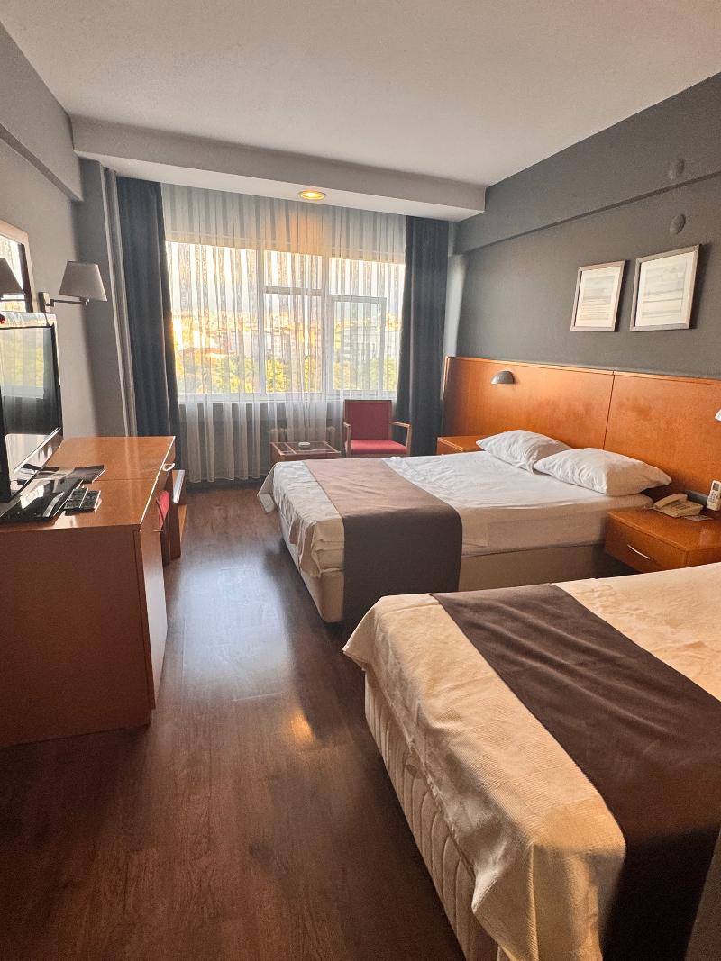 Si̇mi̇sso Hotel - Oda