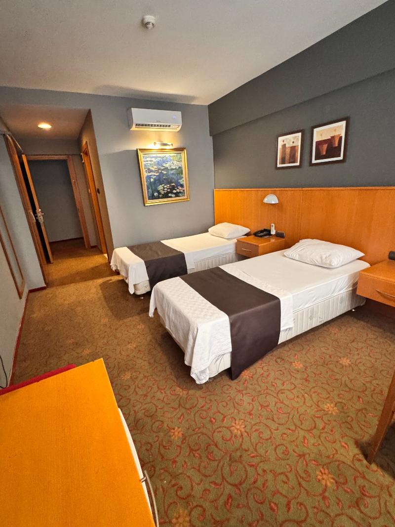 Si̇mi̇sso Hotel - Oda