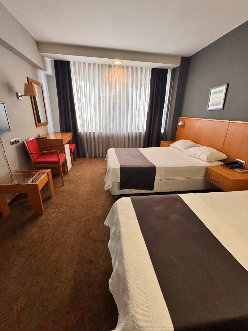 Si̇mi̇sso Hotel - Oda