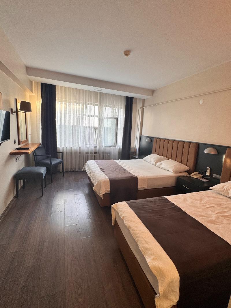Si̇mi̇sso Hotel - Oda