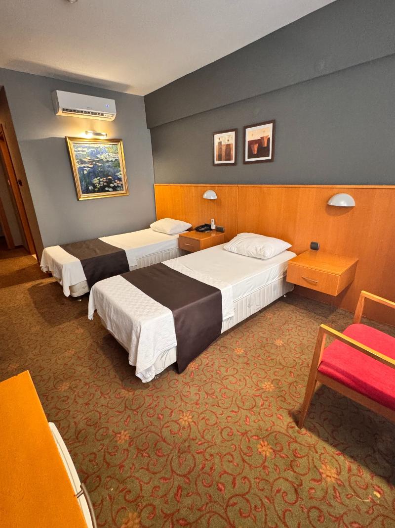 Si̇mi̇sso Hotel - Oda