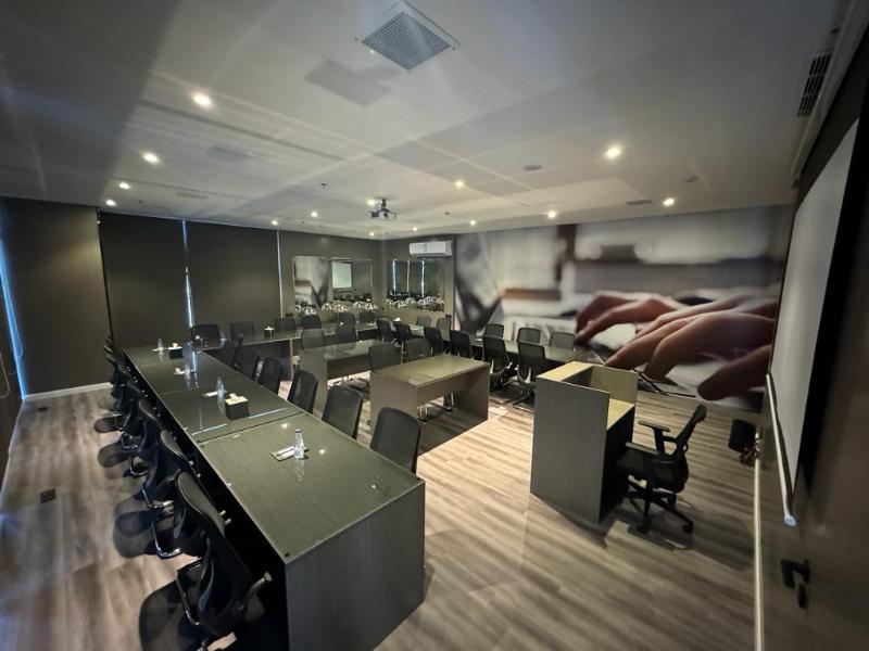 Msharef Almoden Hotel - Toplantı