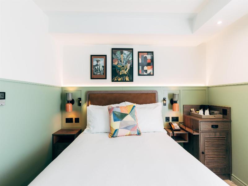 Marcus Hotel Portrush, Tapestry Collection - Oda