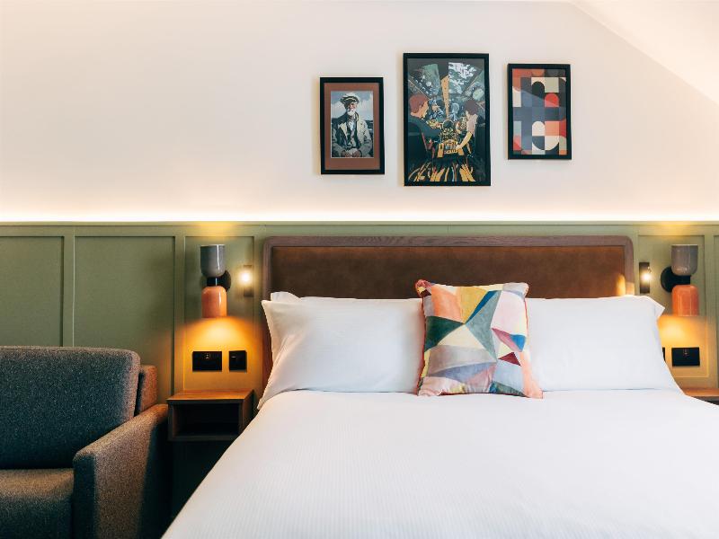 Marcus Hotel Portrush, Tapestry Collection - Oda
