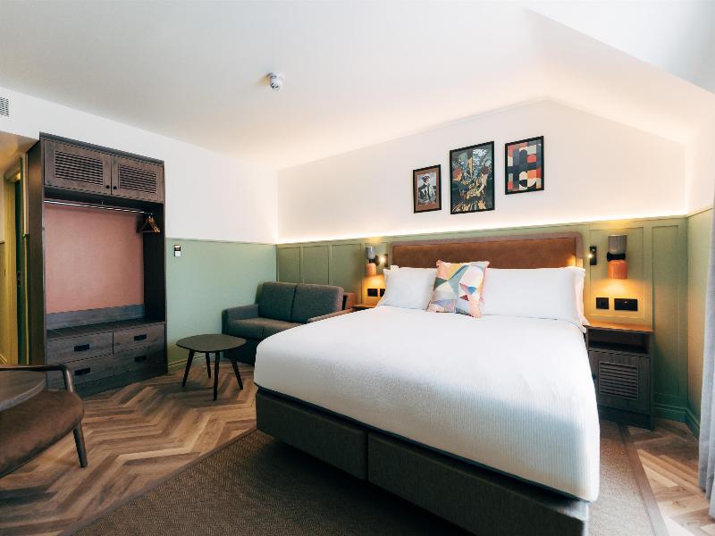 Marcus Hotel Portrush, Tapestry Collection - Oda