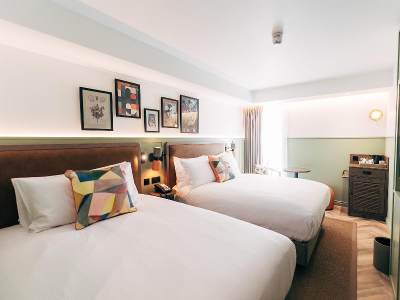 Marcus Hotel Portrush, Tapestry Collection - Oda