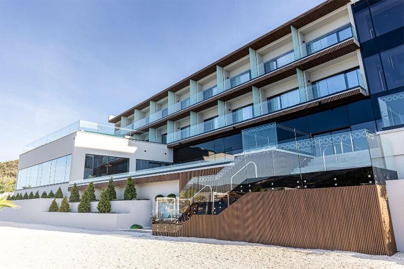 Marinus Beach Hotel - Genel