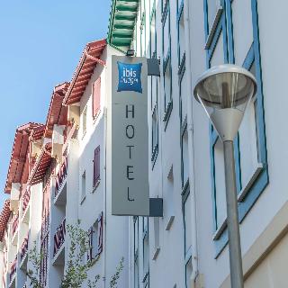 Ibis Cholet