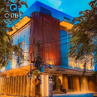 Qube Hotel By98hospitality otel fotoğrafı