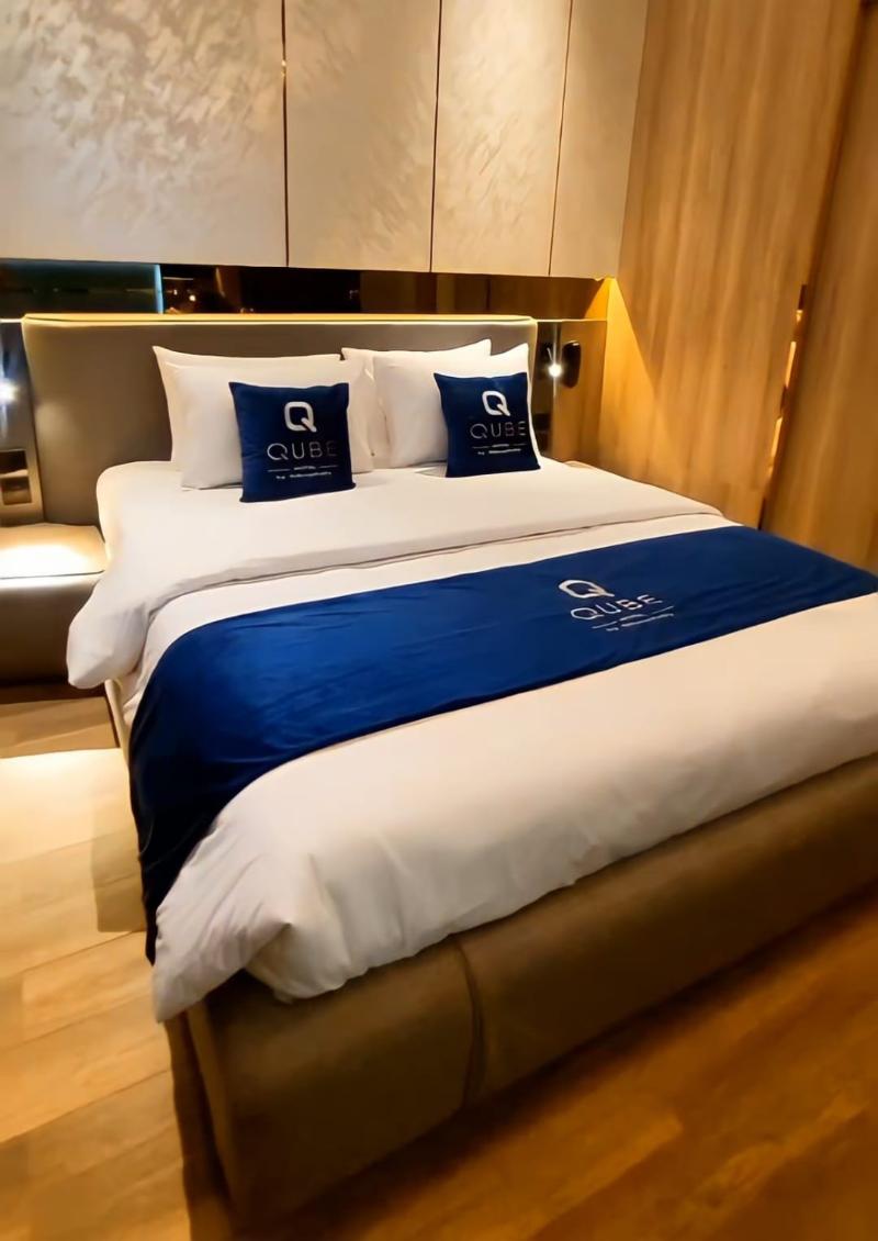 Qube Hotel By98hospitality - Oda
