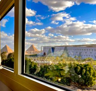 New Museum, Pyramids Inn fotoÄŸrafÄ±