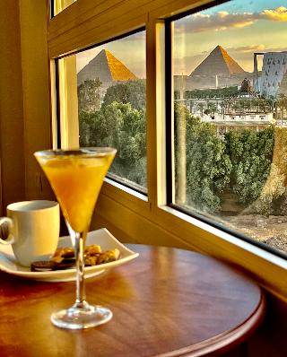 New Museum, Pyramids Inn fotoÄŸrafÄ±