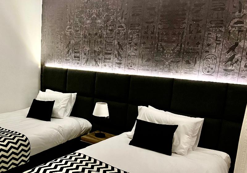 New Museum, Pyramids Inn - Oda