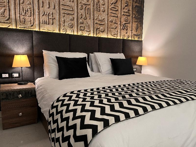 New Museum, Pyramids Inn - Oda