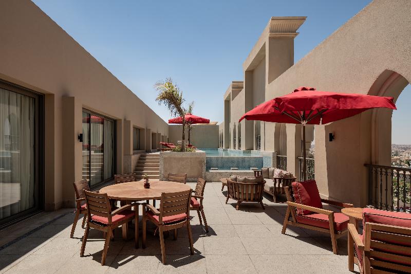 Giza Palace - Oda