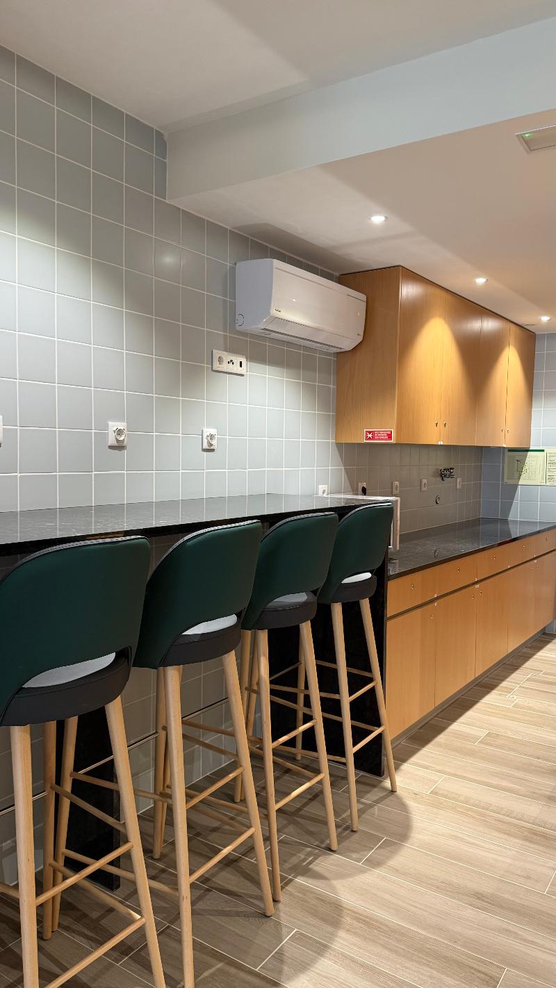 Oporto Station Hostel & Rooms - Lobi