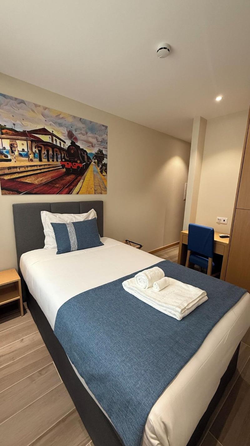Oporto Station Hostel & Rooms - Oda