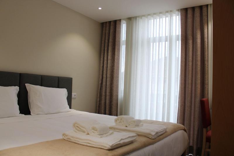 Oporto Station Hostel & Rooms - Oda