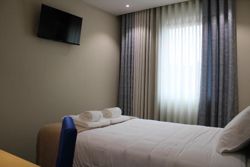 Oporto Station Hostel & Rooms - Oda